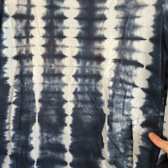 Chico's Tie-Dye Front Tie Navy Blue Size Small Short Sleeve Top - Picture 5 of 5